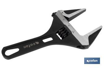 Llave Ajustable corta Cofan