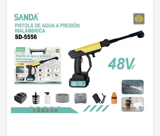 Pistola de agua a presión con 2 baterías recargables.SANDA 5556