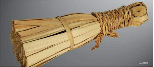 Escoba de palma Canaria