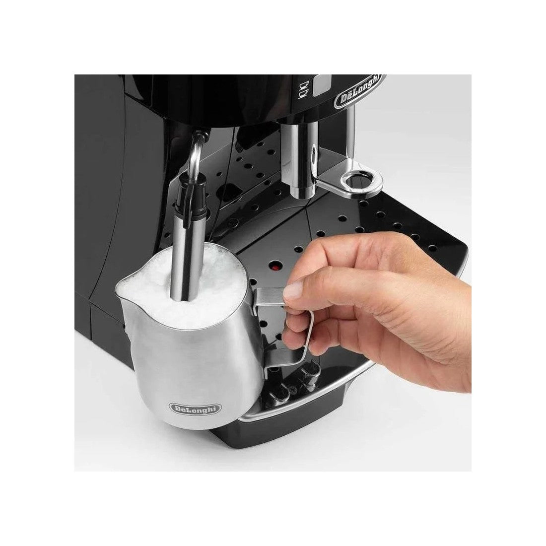 Cafetera Delonghi Magnifica Superautomática 15 Bar Negro
