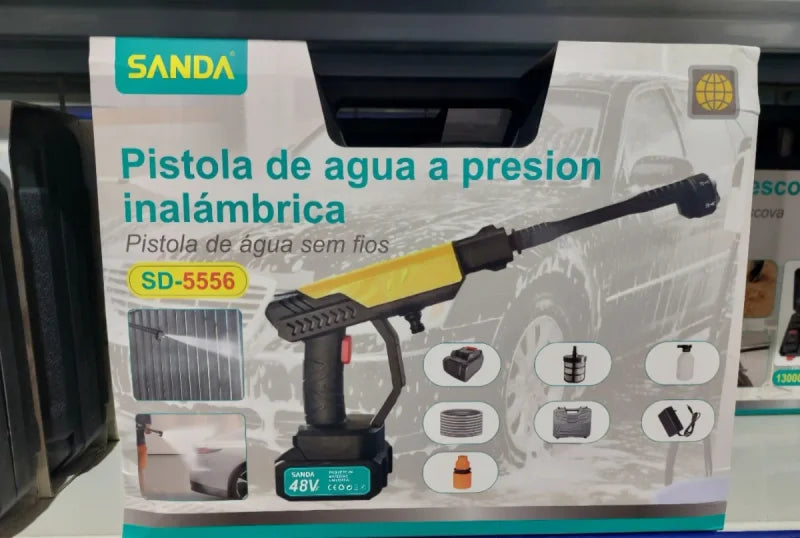 Pistola de agua a presión con 2 baterías recargables.SANDA 5556