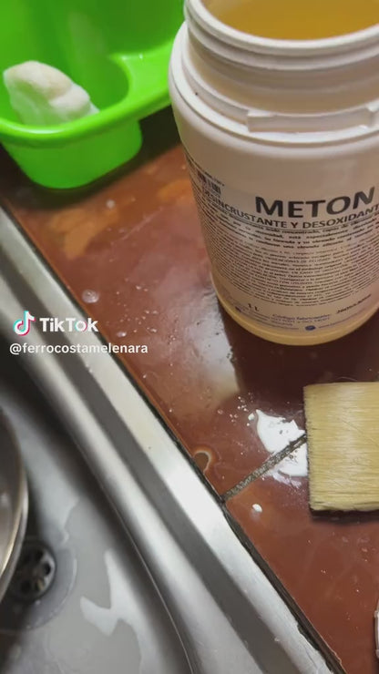 Desincrustante y desoxidante en gel Meton