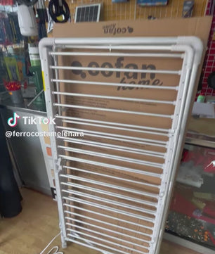 Tendedero eléctrico con ruedas